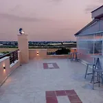 Kellys House 民宿 埃帕诺米