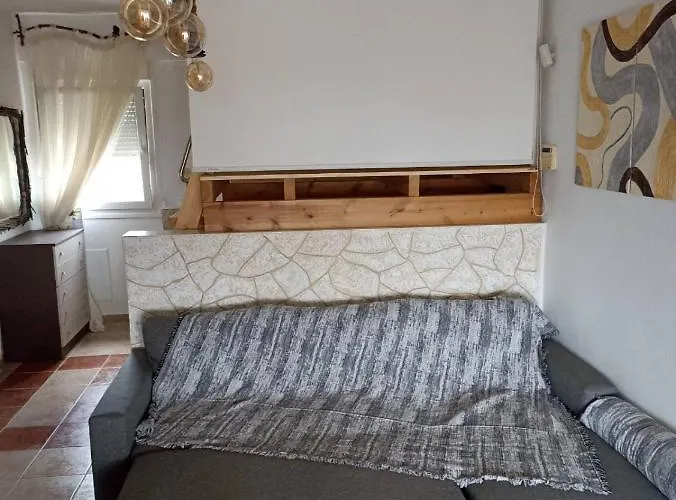 Quarto em Acomodações Particulares Kellys House Epanomí