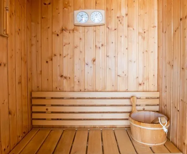 Kellys House 埃帕诺米